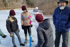 ice-auger-with-scout-master
